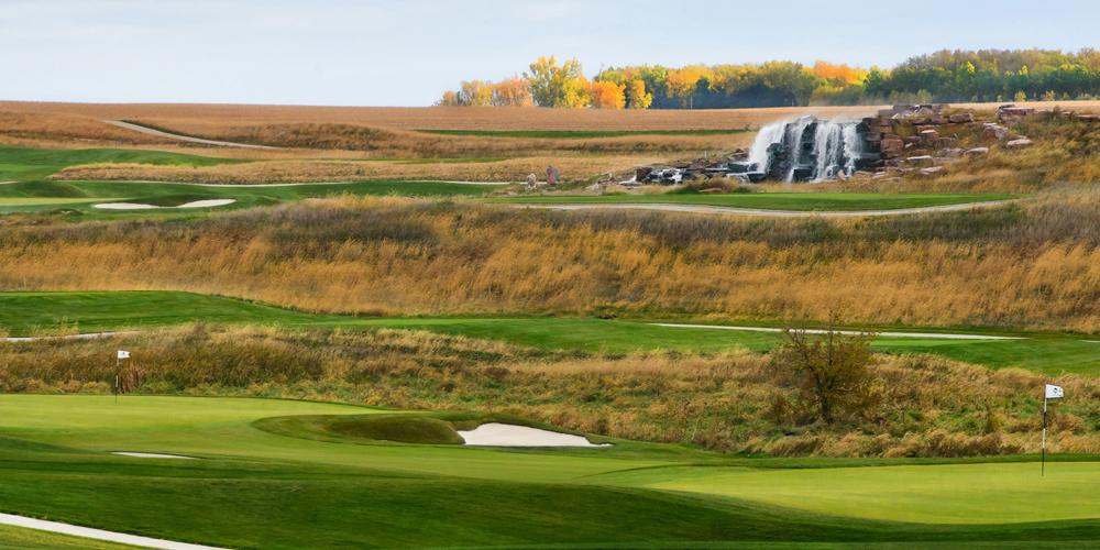 Golf Course Overview: The Falls at Grand Falls Casino and Golf Resort